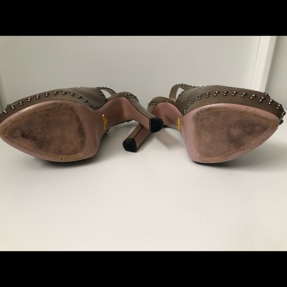 Prada leather and studded heels - Picture 6 of 6